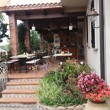 فندق مبيت وإفطار Le Anthos مارينا دي كاميروتا