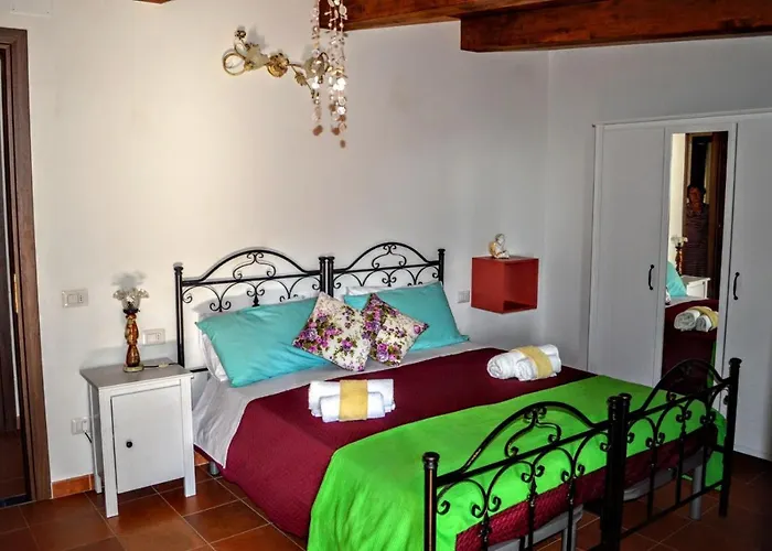 Le Anthos 3*