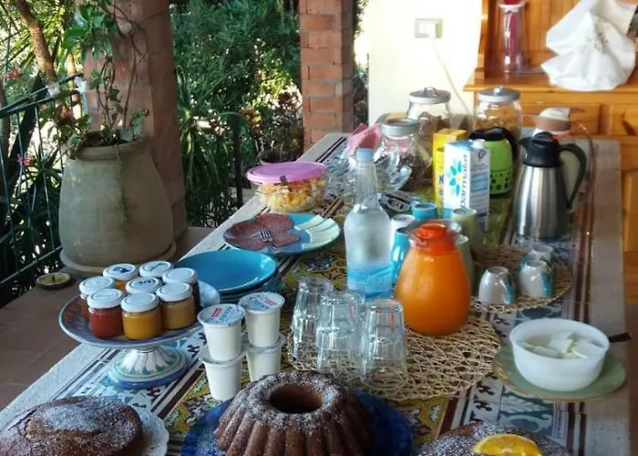 Le Anthos 3* مارينا دي كاميروتا