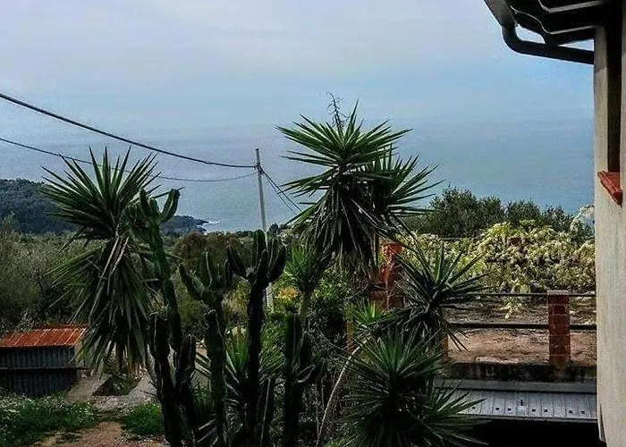 Le Anthos فندق مبيت وإفطار مارينا دي كاميروتا