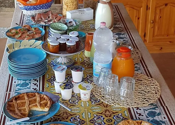 فندق مبيت وإفطار Le Anthos مارينا دي كاميروتا