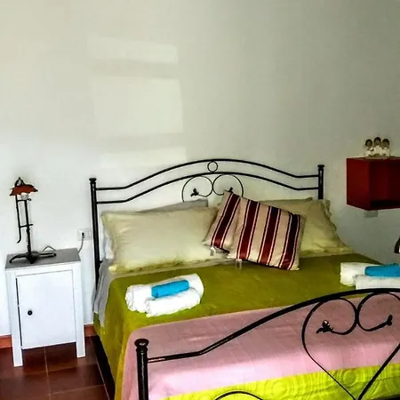 Le Anthos Couette-café