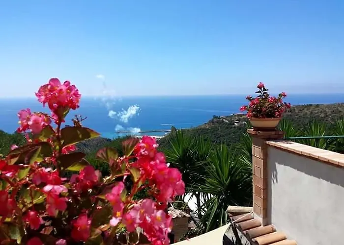 Le Anthos Marina di Camerota