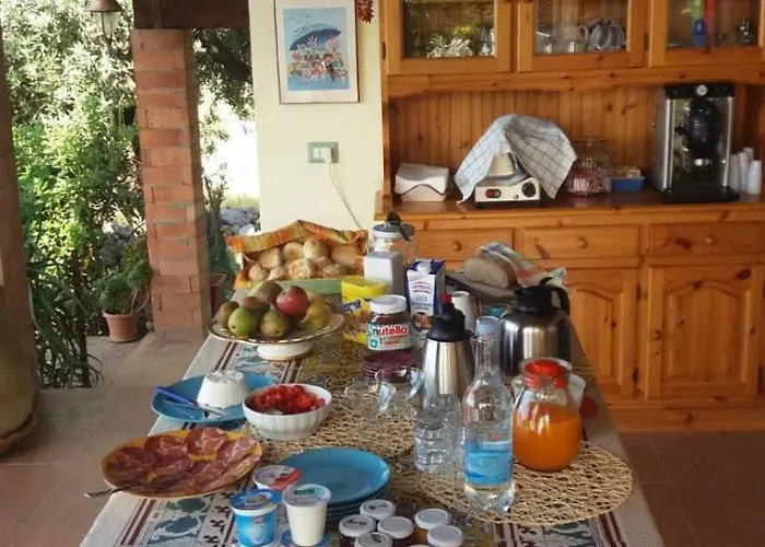 Le Anthos Bed & Breakfast